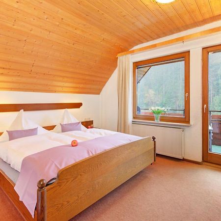 Decker'S Bio Hotel Zum Lamm ไบเออร์สบรอนน์ ภายนอก รูปภาพ